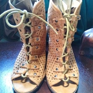 Soho girls lace up wedge heels